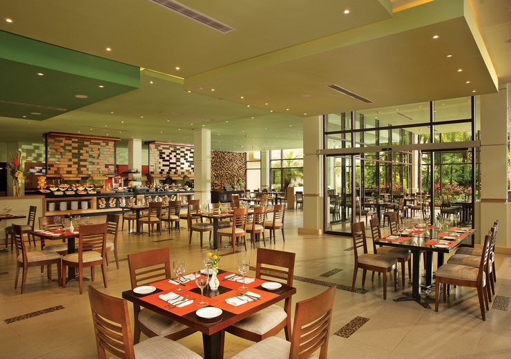 Dreams Riviera Cancun Resort & Spa - World Cafe