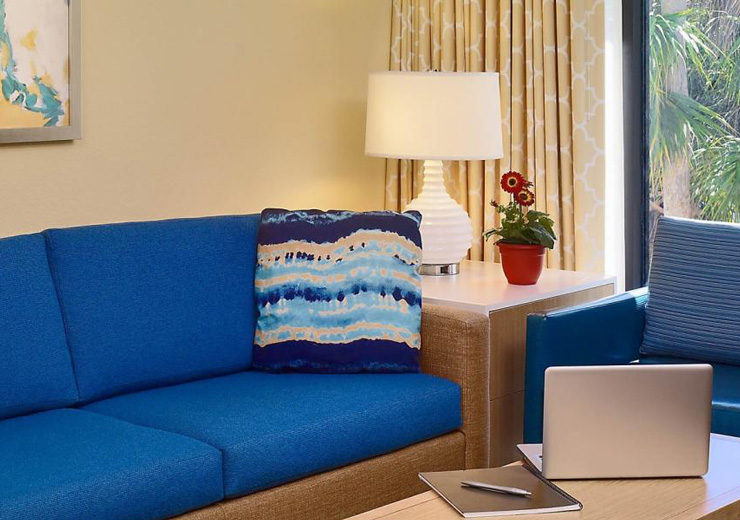 Sonesta ES Suites Orlando - living room