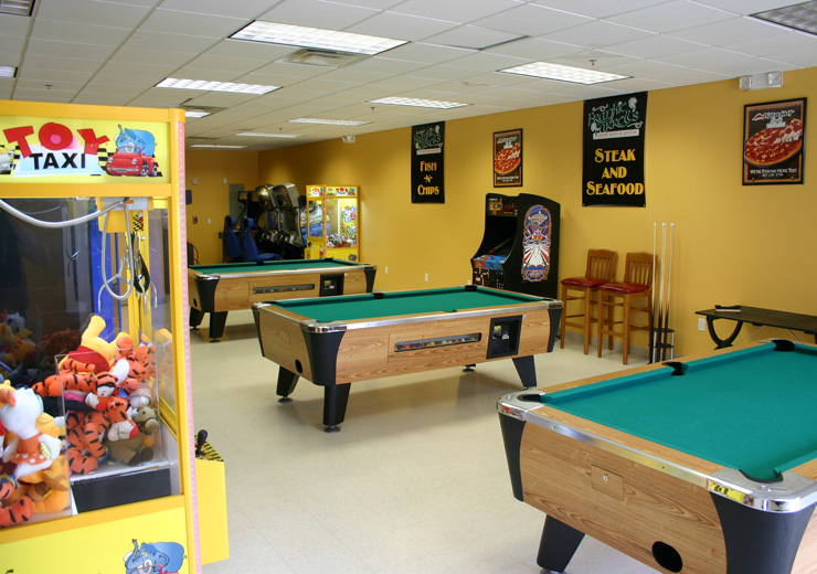 Lake Buena Vista Resort Village and Spa - game room