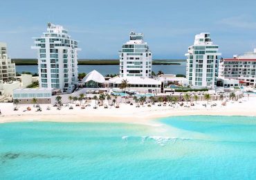 Oleo Cancun - aerial view