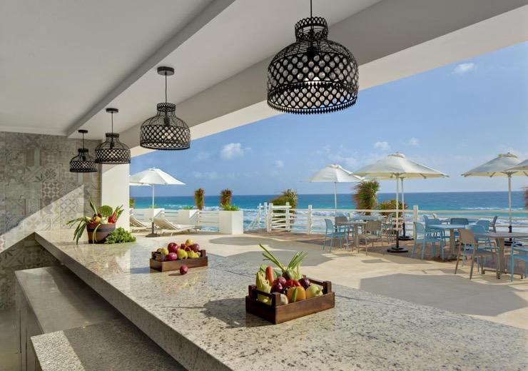 Oleo Cancun - Terrace with Sea View