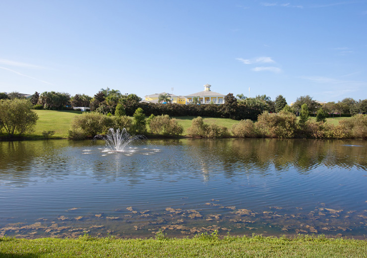Bahama Bay Resort - Lake
