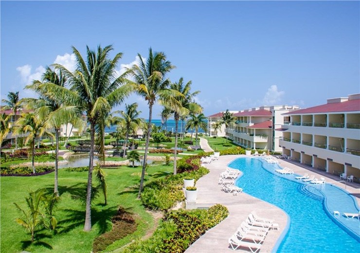 The Moon Palace Resort and Spa - pool area